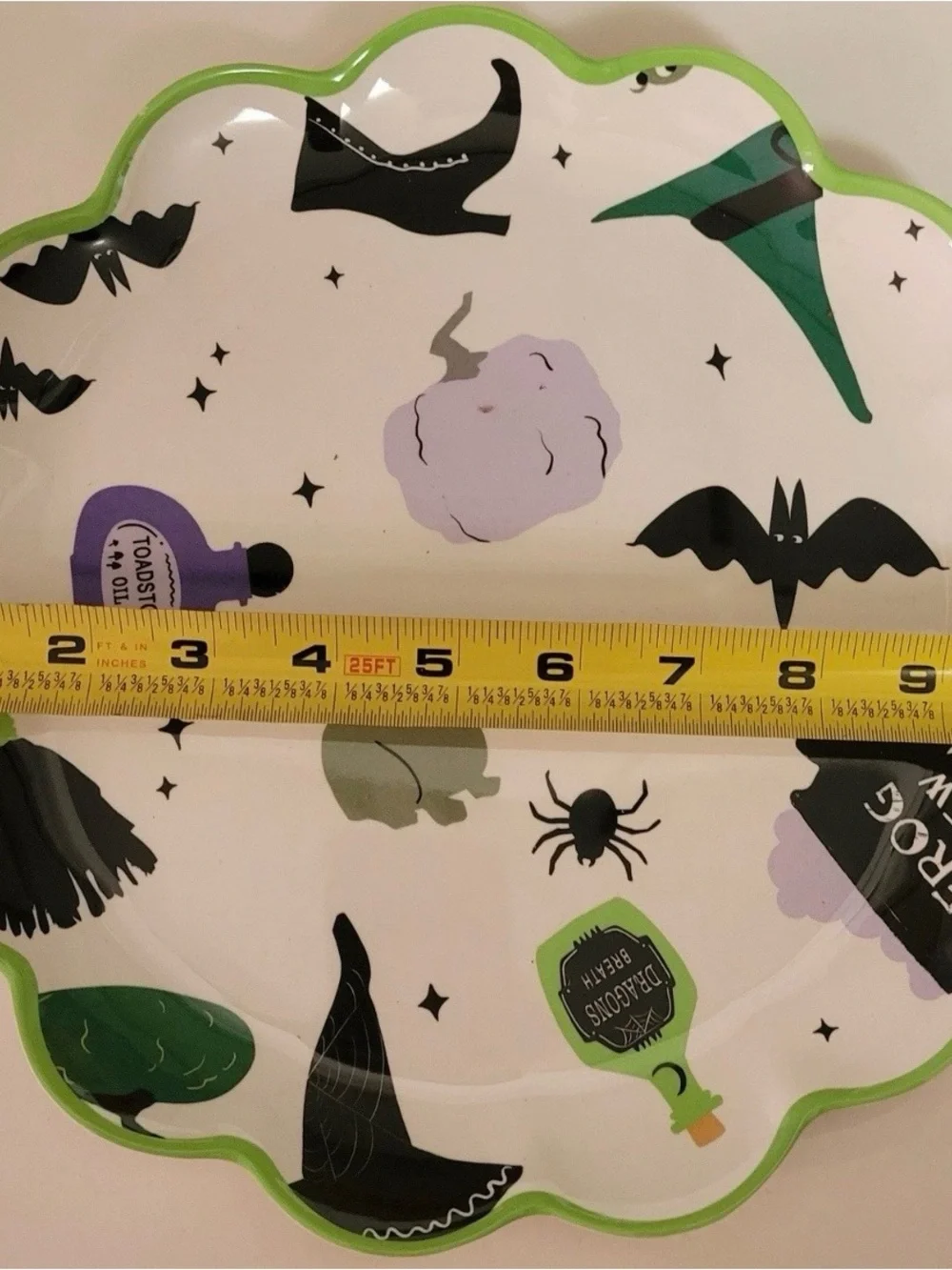 Hyde & EEK! decorative halloween